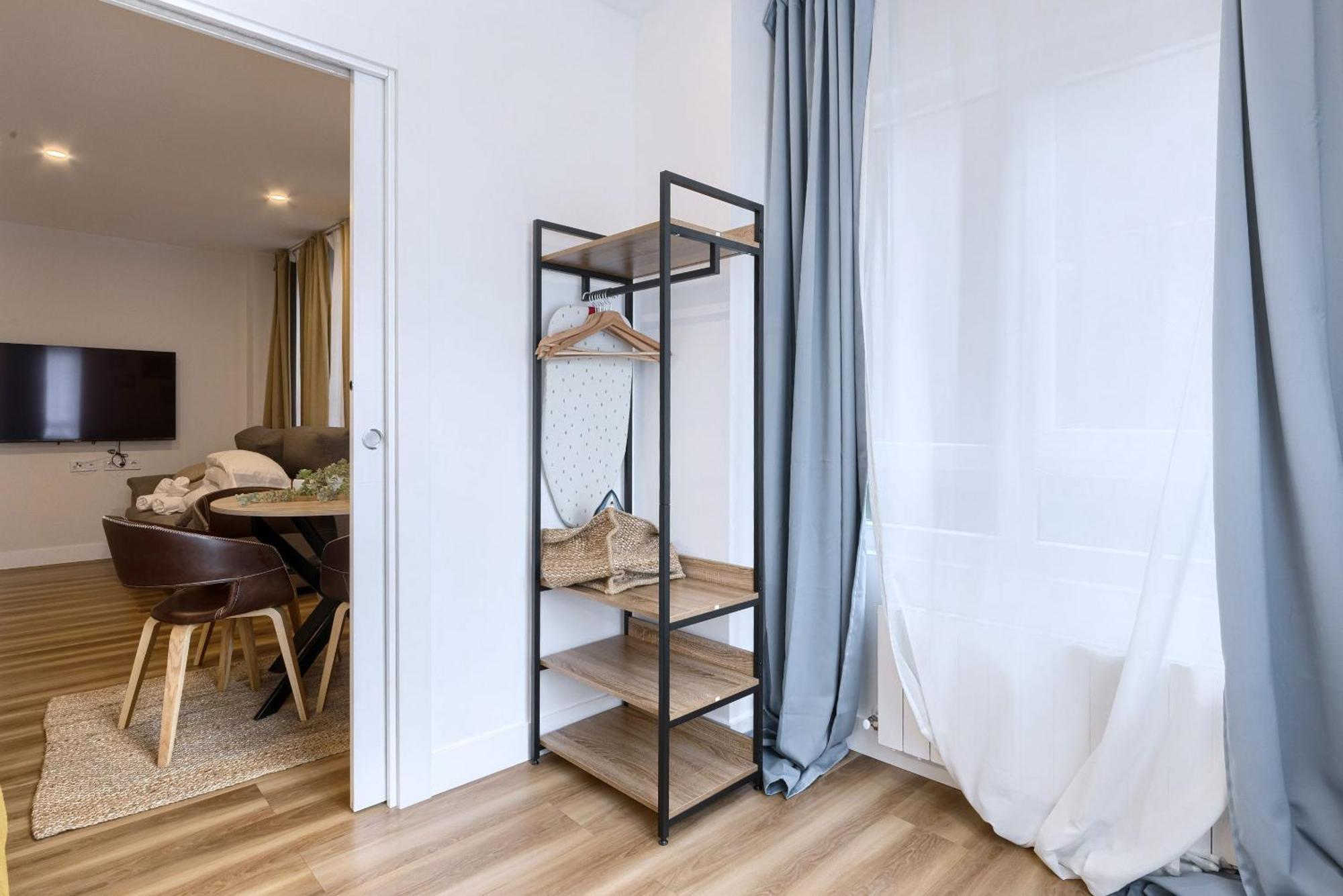 Deustown Apartamentos Бильбао Экстерьер фото